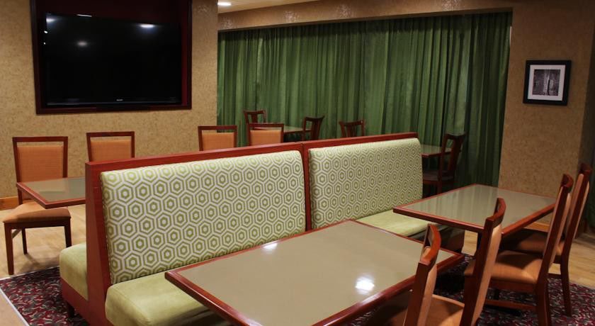 Hampton By Hilton San Juan Del Rio Hotel Exterior foto